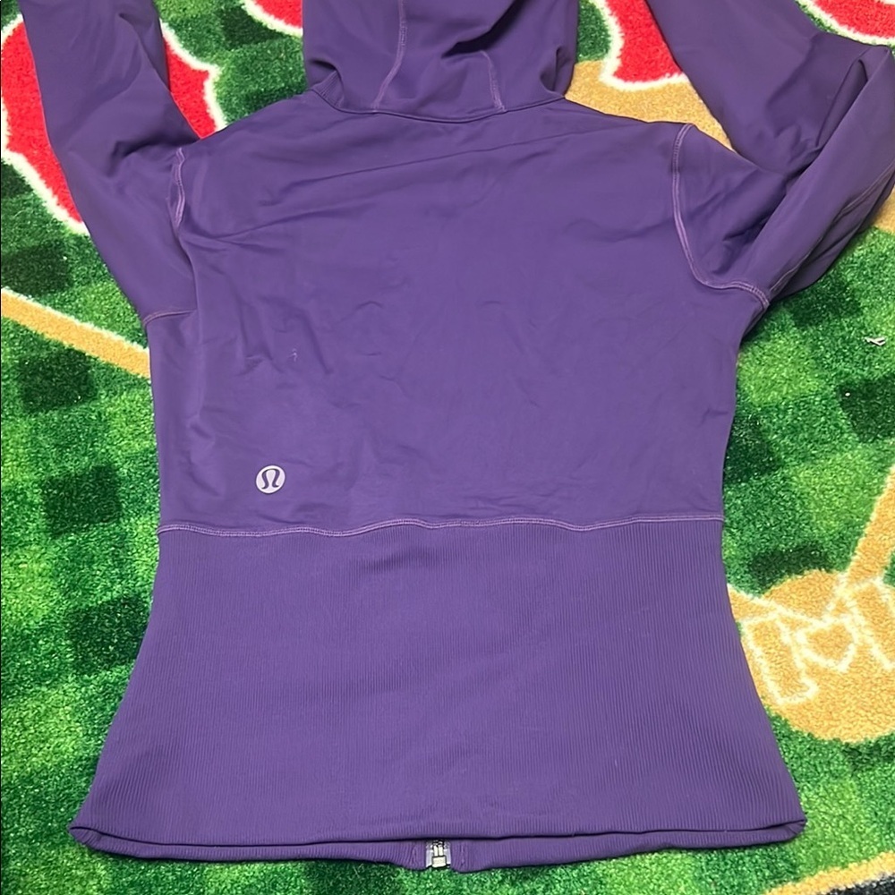 Lululemon Hooded Women’s Jacket - Picture 3 of 3